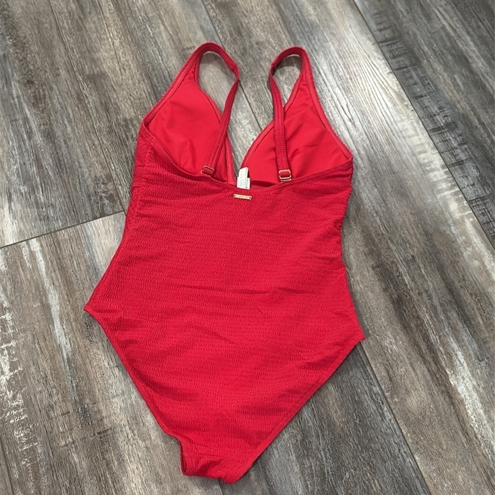 Sea level Caracas textured one piece swimsuit spice red size 4 - Picture 8 of 12